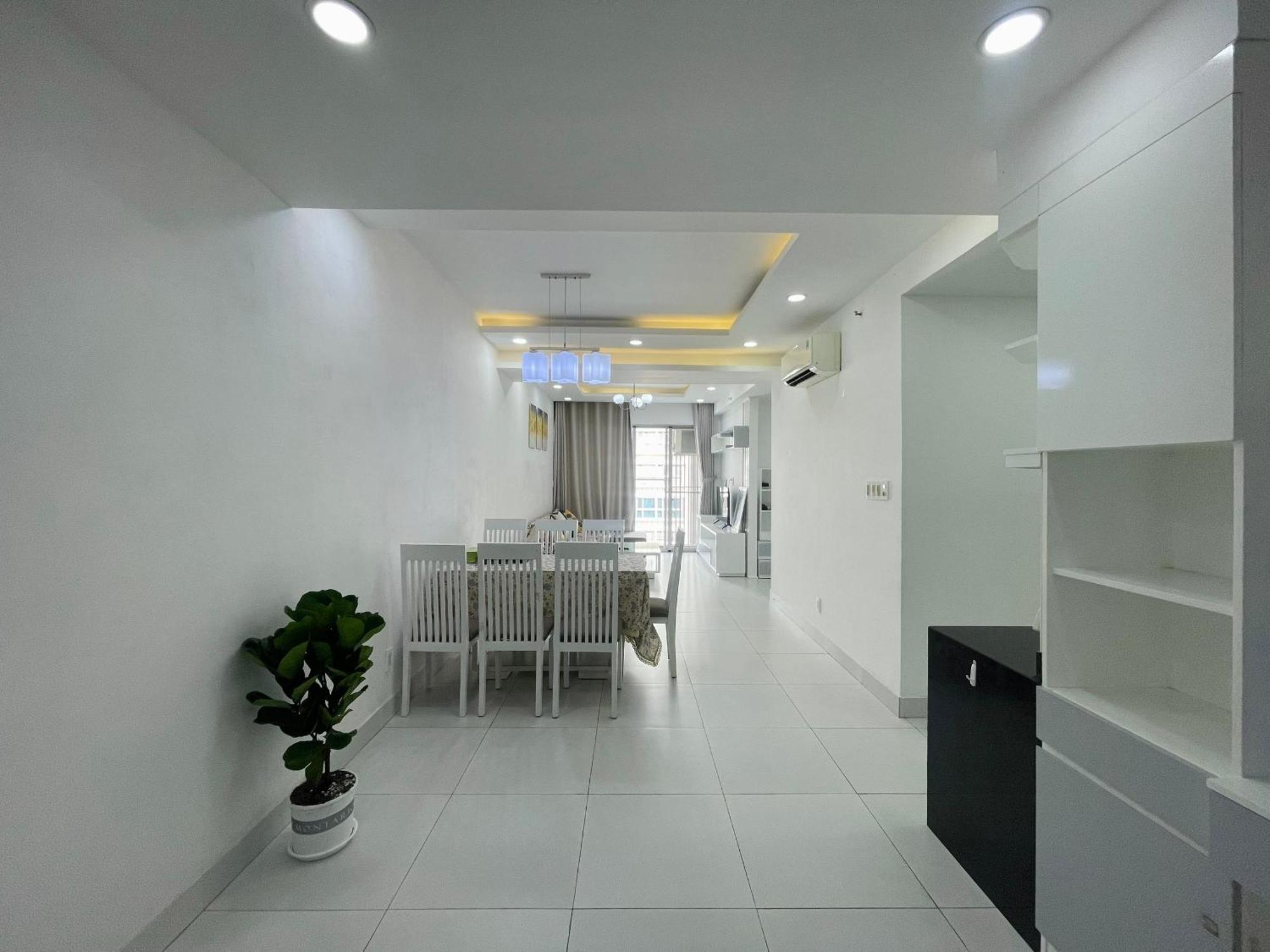 Secc Luxury 2-Br Apartment, Scenic Valley, Saigon Exhibition And Convention Center, Fv Hospital, Phu My Hung District 7 Thành Pho Ho Chí Minh Esterno foto