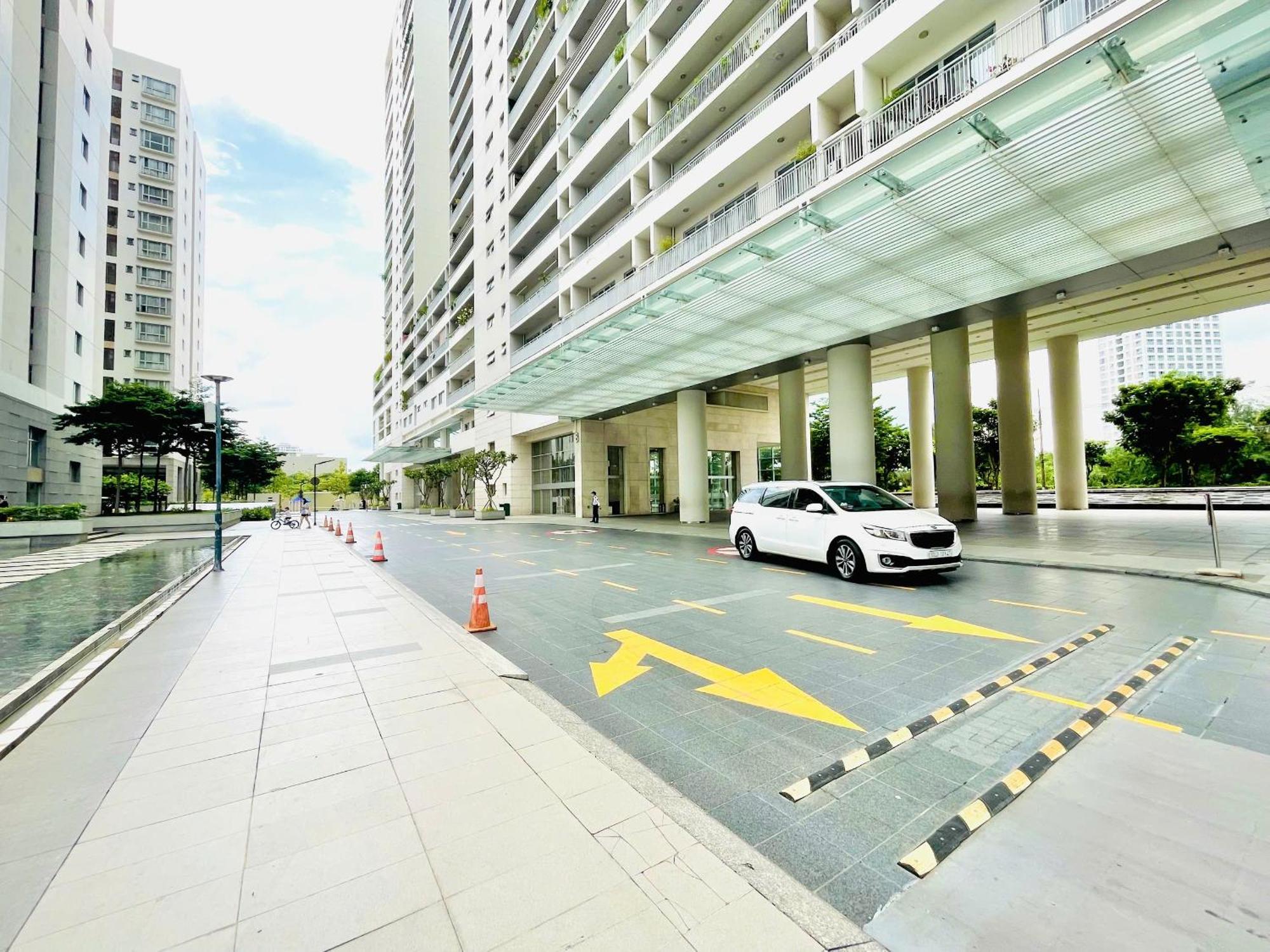 Secc Luxury 2-Br Apartment, Scenic Valley, Saigon Exhibition And Convention Center, Fv Hospital, Phu My Hung District 7 Thành Pho Ho Chí Minh Esterno foto