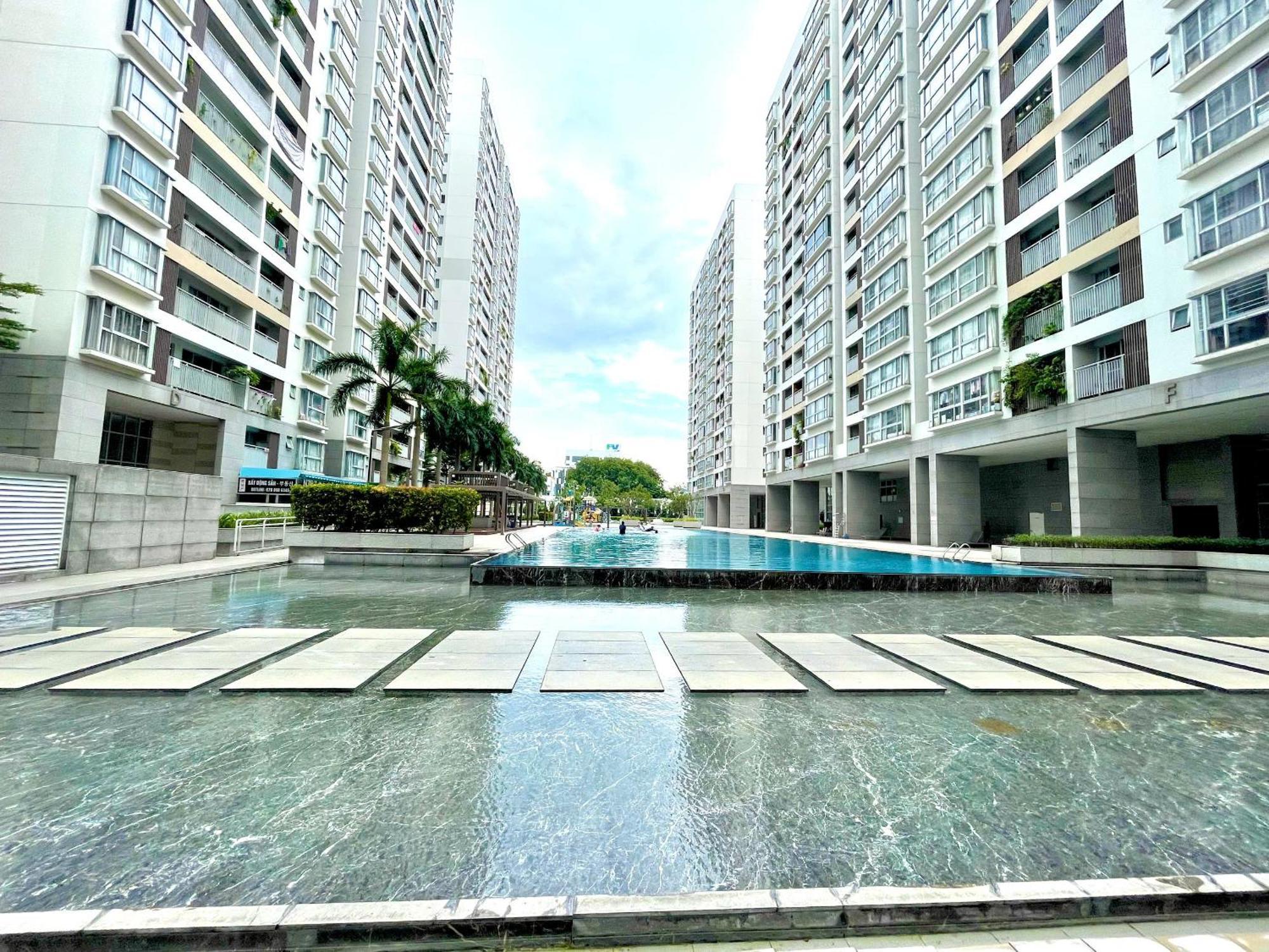 Secc Luxury 2-Br Apartment, Scenic Valley, Saigon Exhibition And Convention Center, Fv Hospital, Phu My Hung District 7 Thành Pho Ho Chí Minh Esterno foto