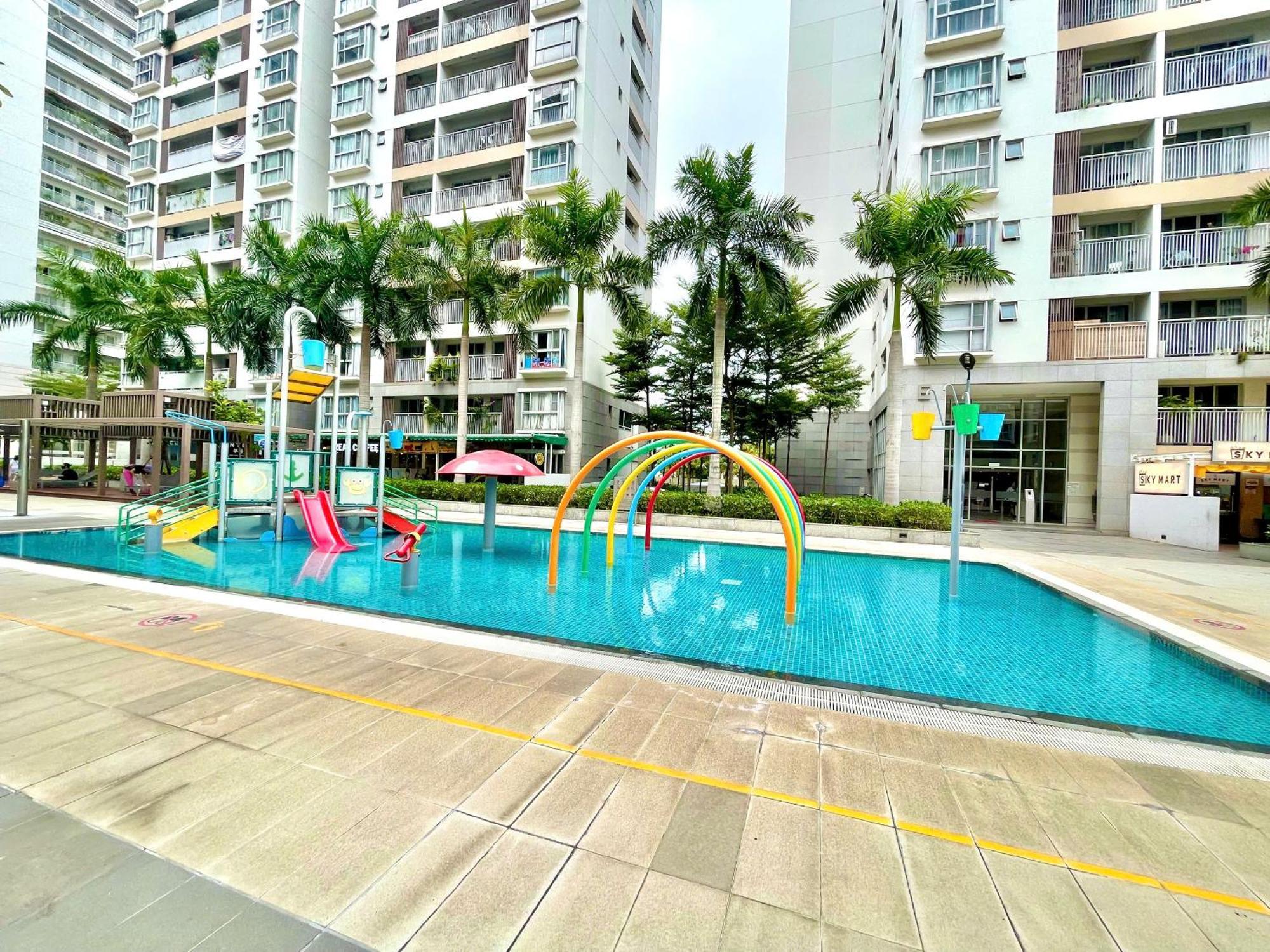 Secc Luxury 2-Br Apartment, Scenic Valley, Saigon Exhibition And Convention Center, Fv Hospital, Phu My Hung District 7 Thành Pho Ho Chí Minh Esterno foto
